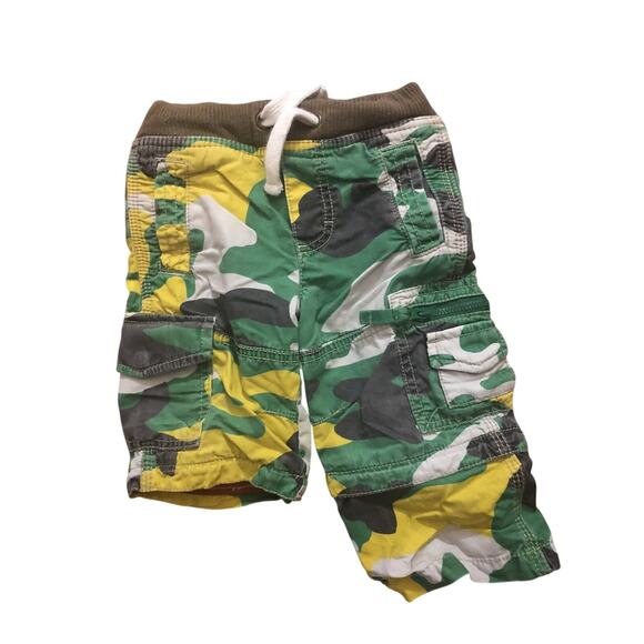 Mini Boden Green Camo Shorts 12-18m - Picture 1 of 4